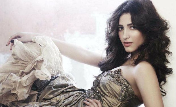 Shruti Haasan Profile and Hot Photos