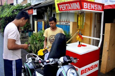 Cara Menjadi Penyalur BBM di Daerah Terpencil, Pertamini, Pengecer, BBM, 