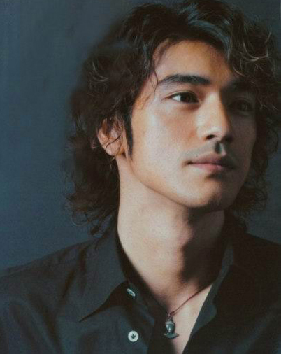 Long hair - Takeshi Kaneshiro | Asian male model, Japanese men, Takeshi