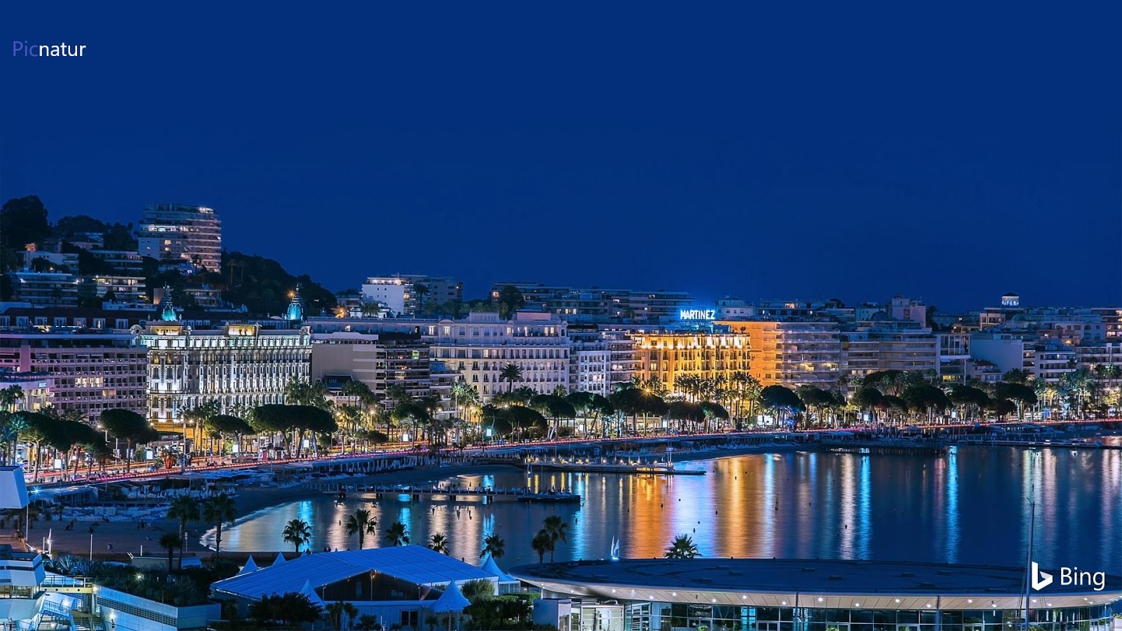 Cannes, France © Manjik Photography/Alamy