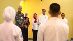 Bangganya Adelia dan Hilmi, Bisa Cerita soal Masa Depan Cerah Berkat SMKN Jateng di Hadapan Jokowi