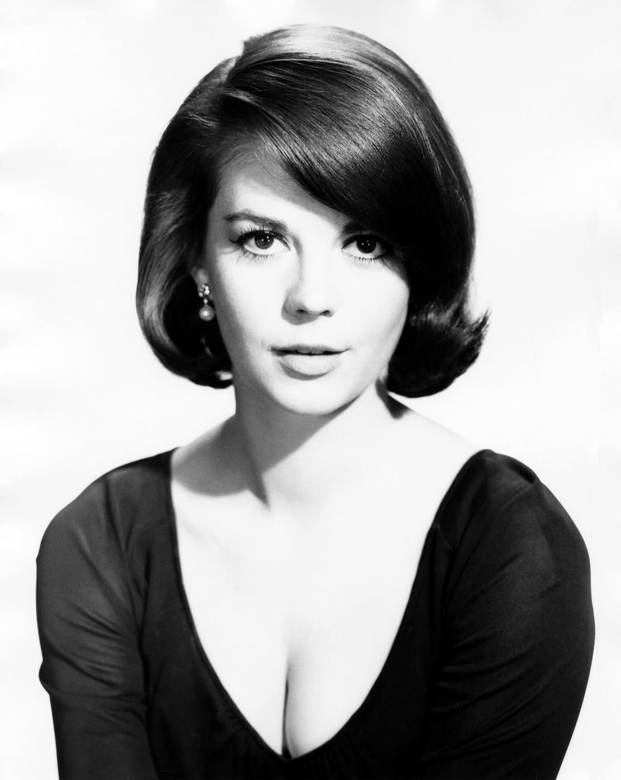 Natalie Wood artists wallpapers