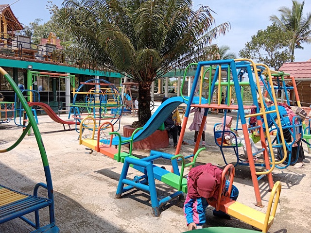 playground lembu benggolo farm & resort banyumas