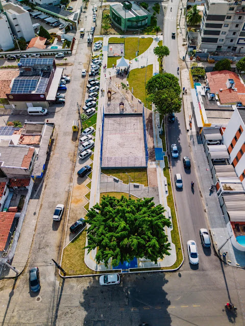 Prefeito Cícero Lucena inaugura a Praça das Acácias, no bairro dos Bancários