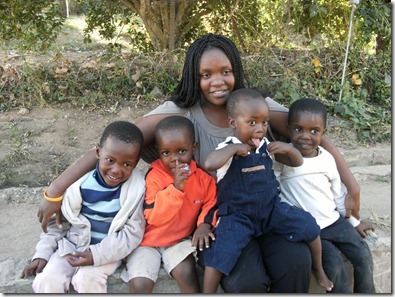 Mthinde Ntshangase Kids & friends