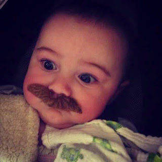 Gambar bayi lucu pakai kumis 25