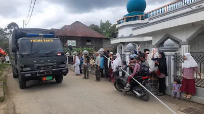 Suasana Haru Warnai Perpisahan Satgas TMMD ke-123 dengan Warga Jorong Hilalang