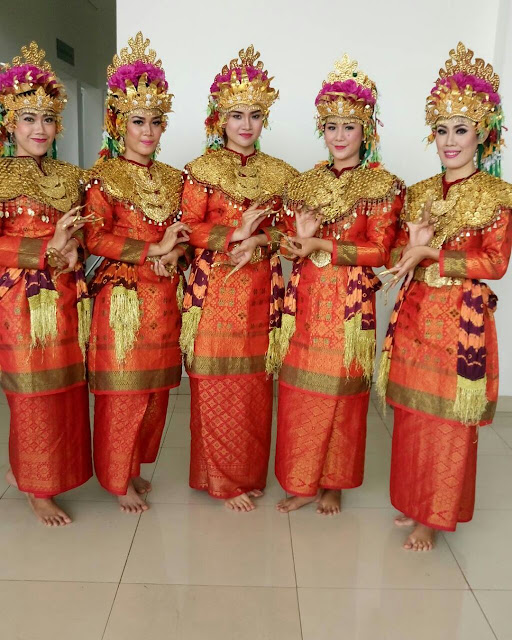  SANGGAR NUSANTARA DOT COM Jakarta Sewa Baju  Adat 