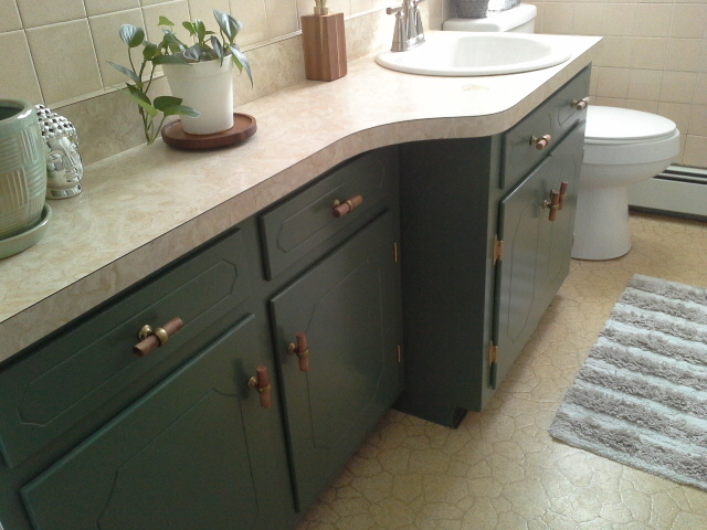 Vintage Bathroom Makeover green cabinets