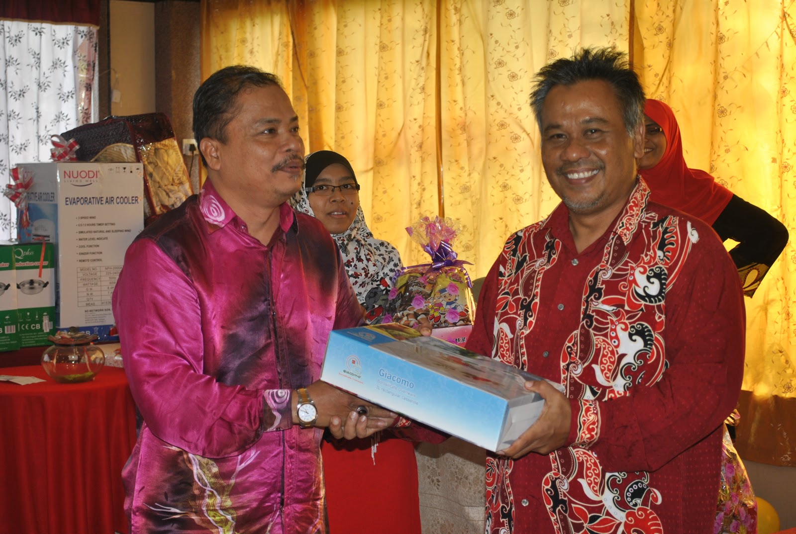 SMK Dato' Shamsudin Nain: Jamuan Akhir Tahun Kelab Guru 