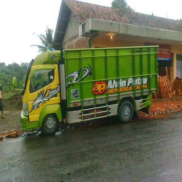 Gambar foto gambar full variasi truk canter terbaru 