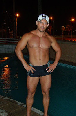 swimpixx: sexy speedos, free pics of speedo men, hot men in speedos and swimwear. Brazilian homens nos sungas abraco sunga