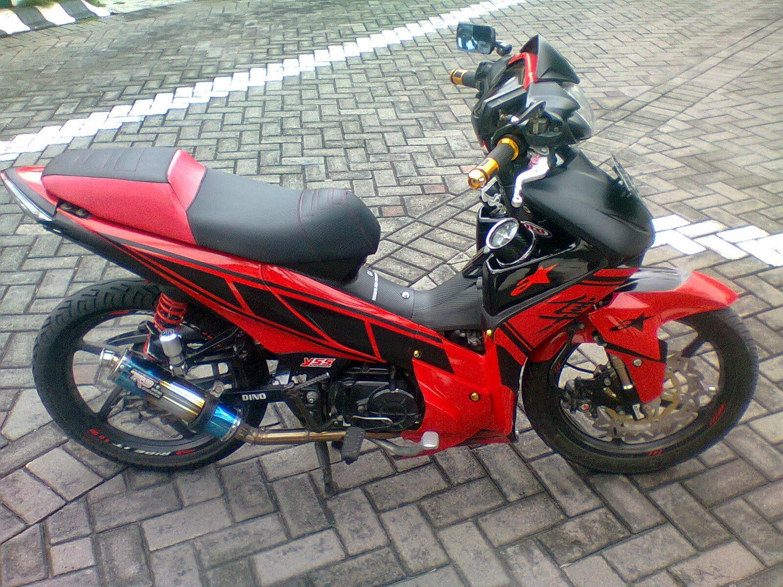  modifikasi  motor  honda  absolute revo  modifikasi  motor  