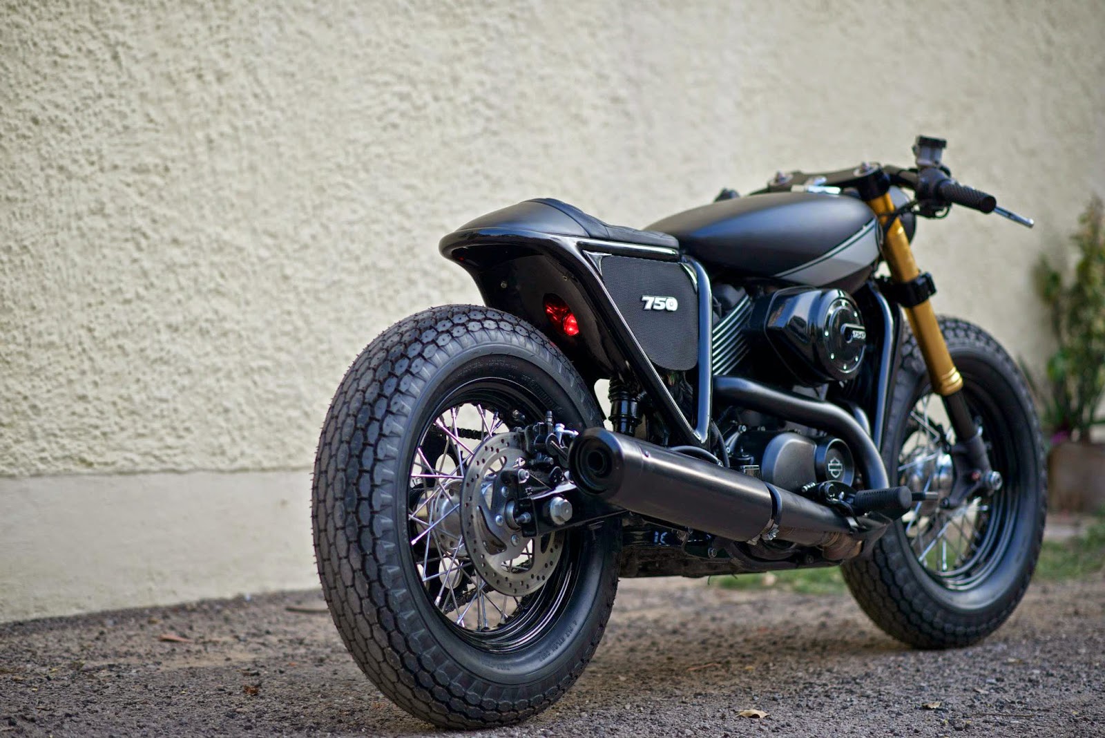 Racing Caf Harley Street 750 Makku by Rajputana Custom 