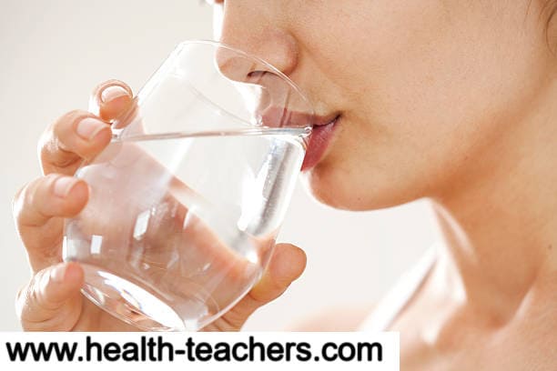 Is drinking water while eating good or bad for your health?