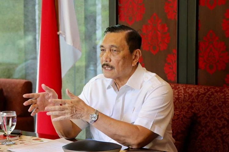 Luhut Mengaku Siap Patuh Jokowi Soal Larangan Bicara Penundaan Pemilu, Tobat?