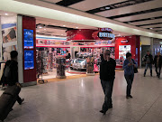 The new BA terminal five at Londons Heathrow Airport shopping complex. (img )