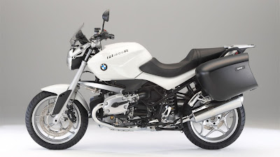 2011-BMW-R1200RTouringSpecial