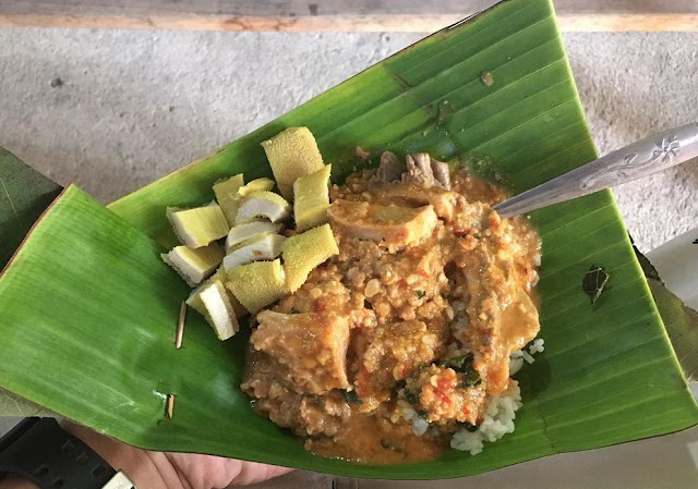 Lethok Makanan Khas Ngawi Sumber foto (https://www.instagram.com/eatkeliling/)