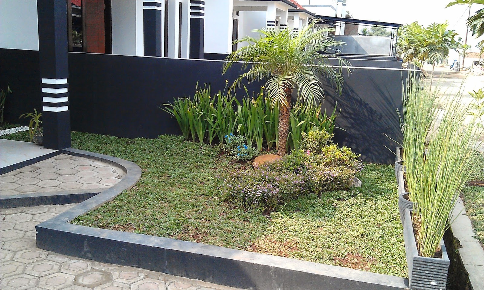 Model Taman Di Depan Rumah