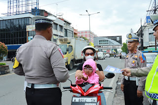 Hari Ke tujuh Operasi Keselamatan Maung 2023 Satlantas Polres Cilegon Melaksanakan Kegiatan Di Jalur Protokol