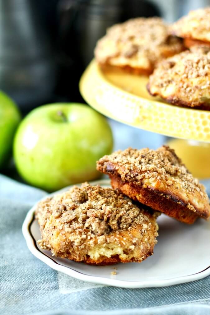 Apple Streusel Muffin Tops