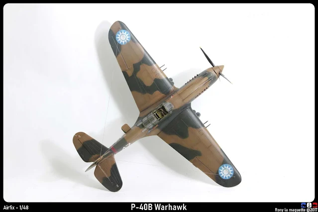 Maquette du P-40B Warhawk d'Airfix au 1/48.