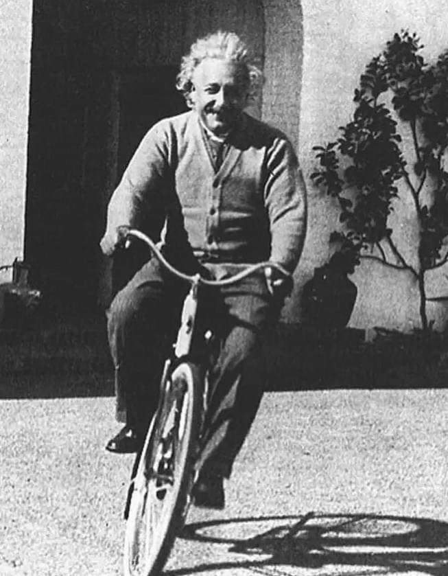 Albert Einstein - dia juga manusia biasa