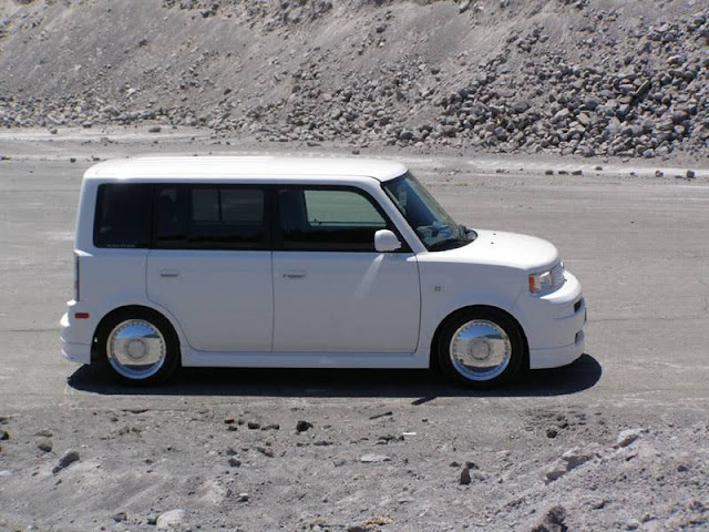 My 2005 Scion xB