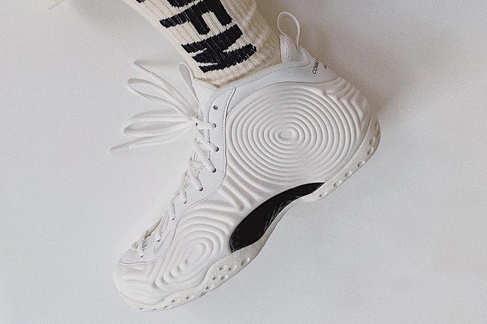 COMME des GARÇONS HOMME PLUS Nike Air Foamposite One In Pure White