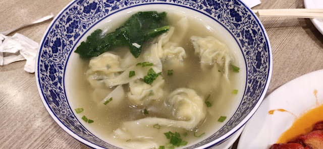 Tiga Wonton (Tangerang); Menu Oriental Yang Halal