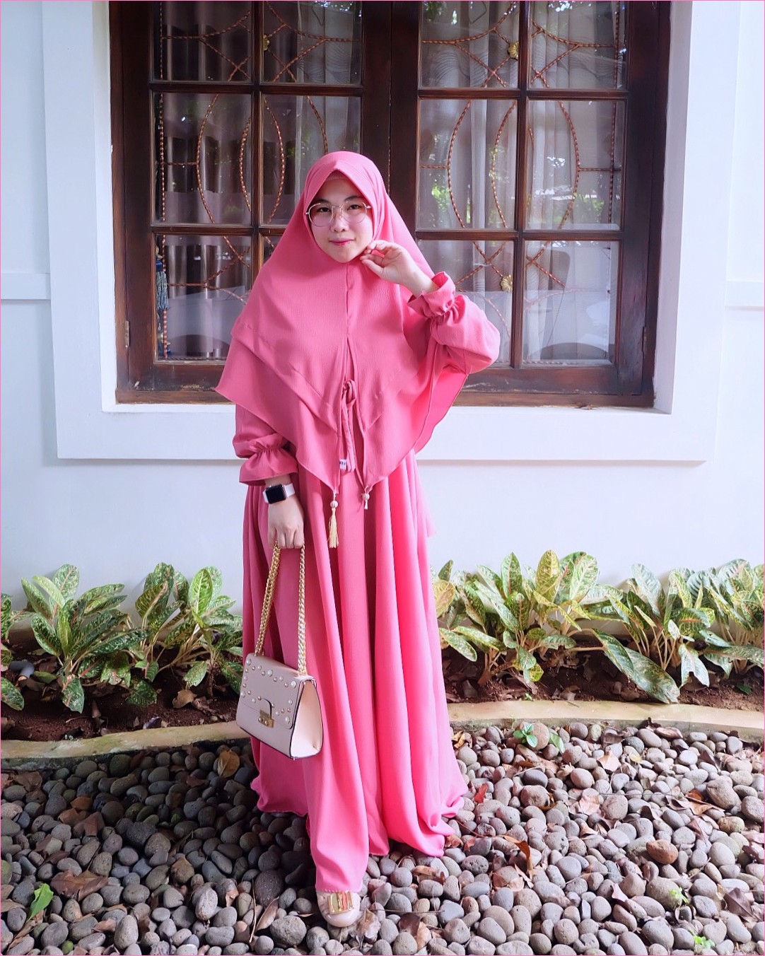 Outfit Baju Gamis Berhijab Ala Selebgram 2018