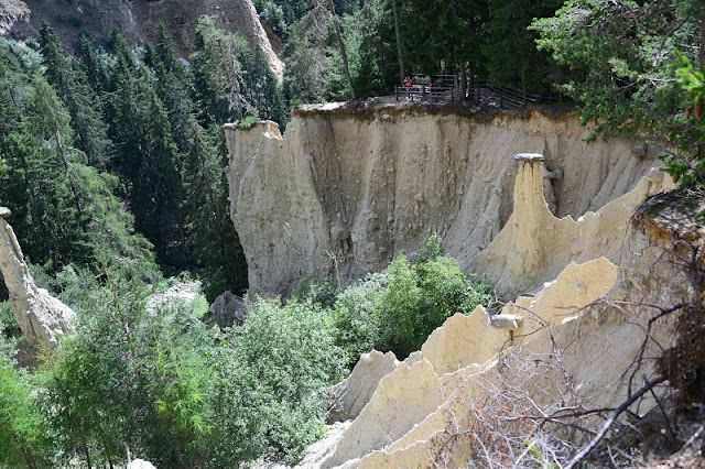 BELVEDERE PIRAMIDI DI PERCA