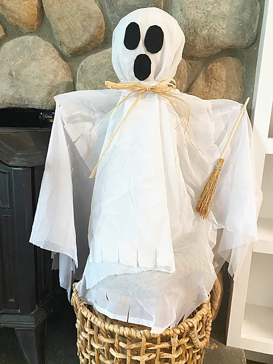 indoor halloween ghost