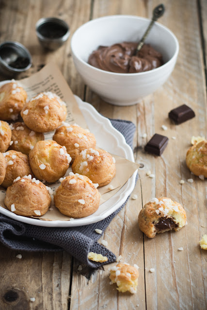 Chouquettes et crémeux au chocolat et chai masala