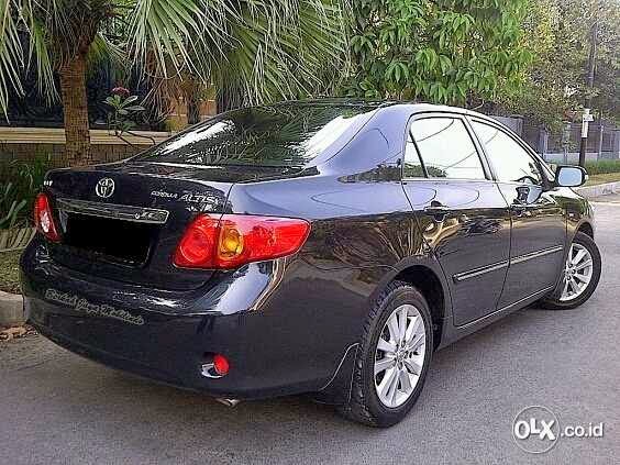 DIJUAL TOYOTA  ALTIS  SUPER ISTIMEWA JAKARTA LAPAK MOBIL  