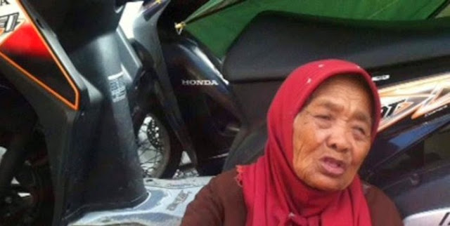 Berjualan Kacang Demi Sesuap Nasi, Perjuangan Nenek Berusia 109 Ini Sungguh Mengharukan