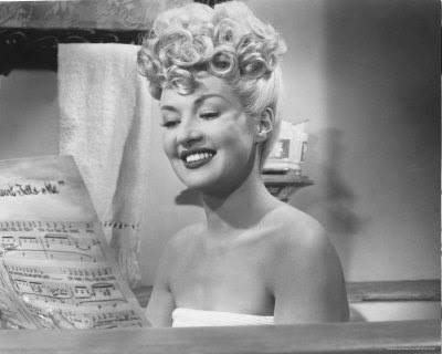 Betty Grable inspired up do 2