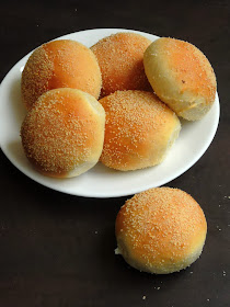 Filipino Bread Rolls, Pandesal