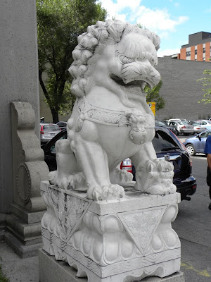 Lively Chinatown Montréal