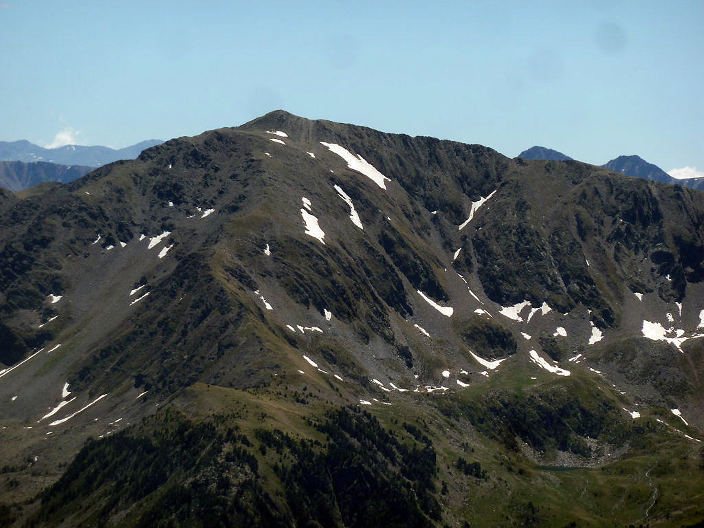 TRISTAINA, 2.878m (El guardián de los lagos) P1230121%20%28FILEminimizer%29