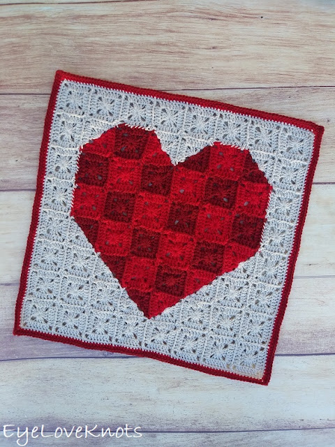 https://eyeloveknots.com/2020/01/heart-pixel-art-square-free-crochet-pattern.html