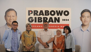 Beberapa ahli berdiskusi membahas implementasi program makan siang gratis di Indonesia di Media Center TKN Prabowo-Gibran di Jakarta, Sabtu (3/2/2024). ANTARA/HO-TKN Prabowo-Gibran.