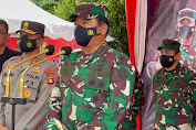 Panglima TNI Bersama Kapolri  Tinjau Vaksinasi 2.000 Prajurit TNI dan Anggota Polri di Palembang