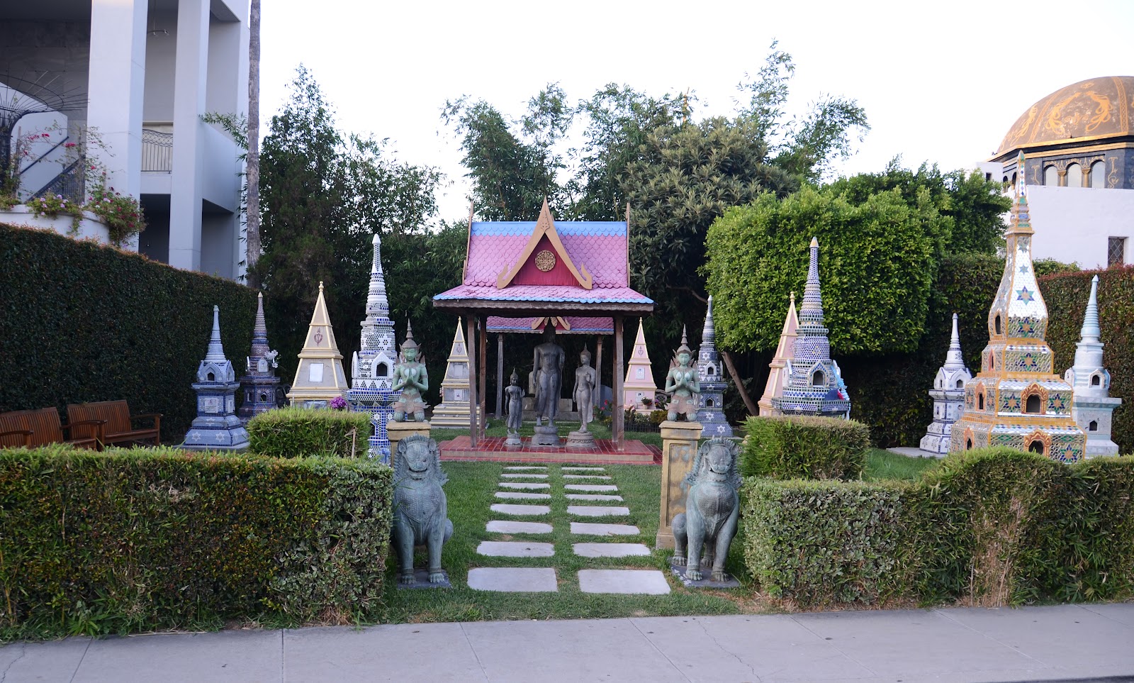 Phantom Los Angeles: Hollywood Forever Cemetery