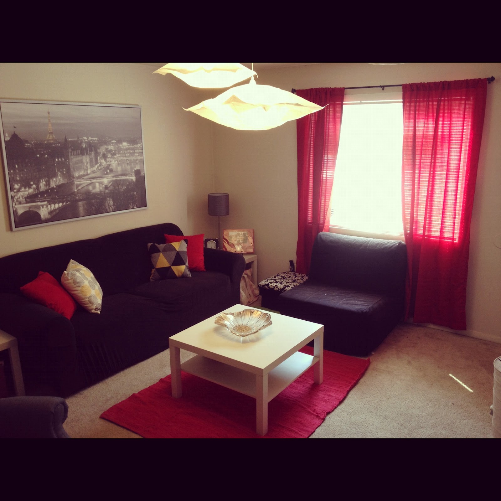 mrandmrswinslett: Cashing in Those Gift Cards: Living Room Makeover