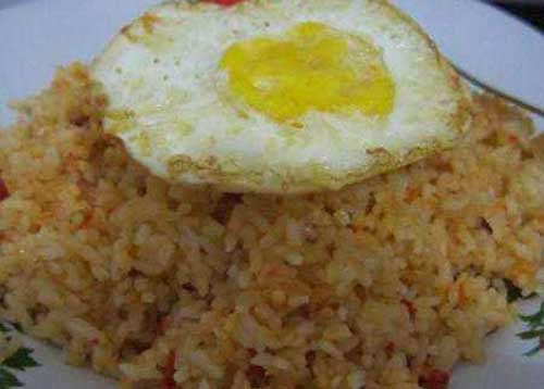 Resep Nasi Goreng Sederhana yang Enak Pedas dan Cara ...
