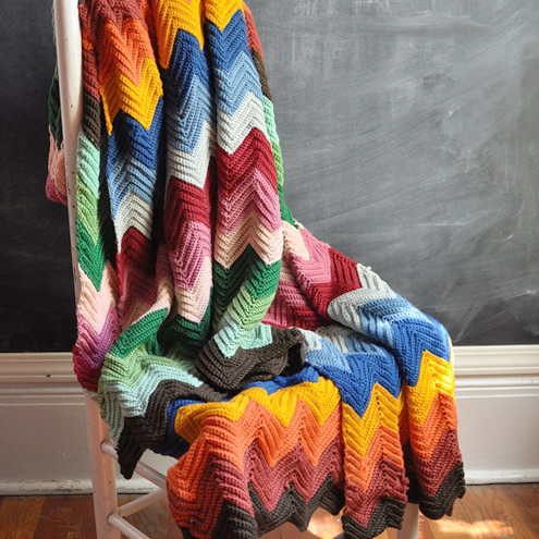 Vintage crochet blanket (photo by: drowsySwords) | Happy in Red