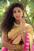 pavani new photos in saree-thumbnail-49