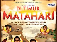 Download Film Di Timur Matahari (2012) 